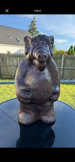 ALF statue