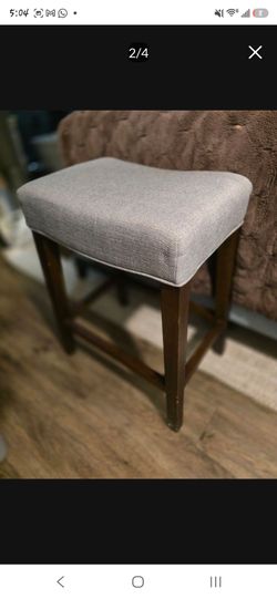 Set of 2 Counter Height Bar