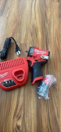 Milwaukee 3/8" impact with battery and charger