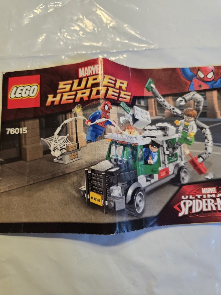 Lego 76015 Set Like New Super Heroes Book And.all The.pieces Included
