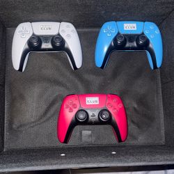 Ps5 White, Cyan, Red Controller
