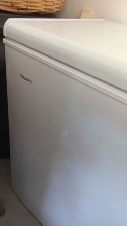 Hotpoint freezer