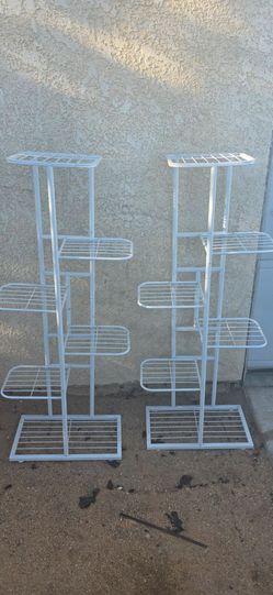 Plant stand