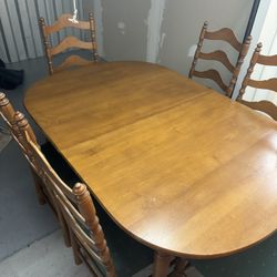 Dinette Table and 6 Chairs