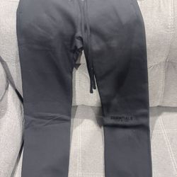 Size Small Black Essentials Fear of God Sweatpants