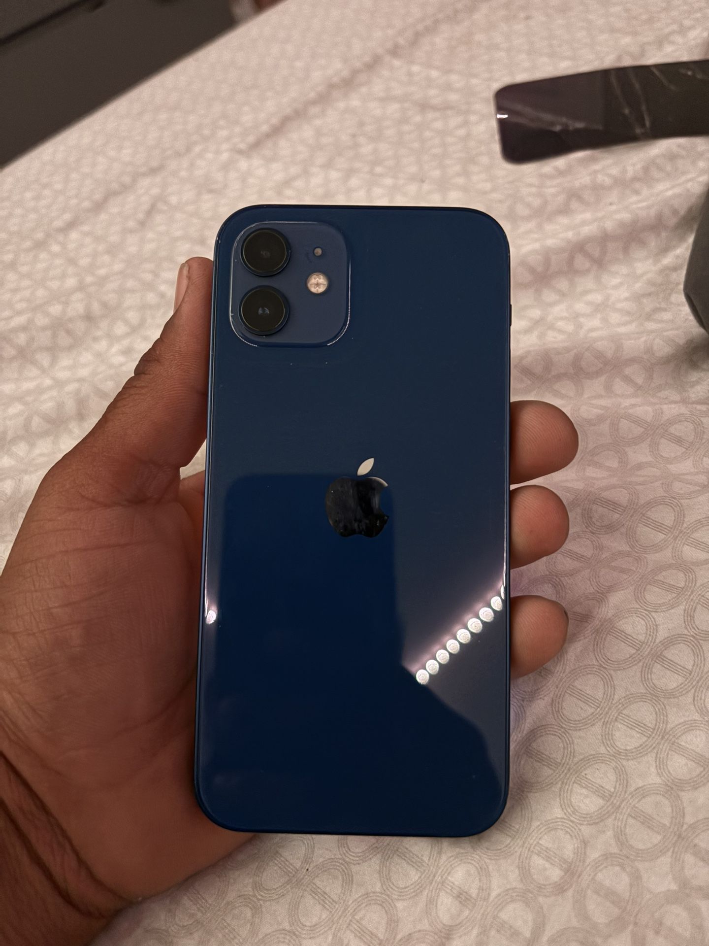 iPhone 12 64gb
