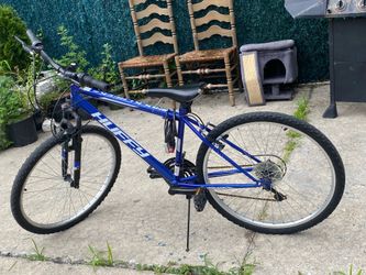 Blue 26 inches Huffy Rockcreek Mountain Bike.