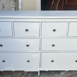 IKEA HEMNES 8-drawer dresser white stain,L63”*H37”(address in description)  👇delivery 🚚 available within 15 miles with extra $65 delivery fees,No fr