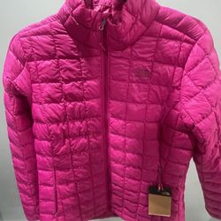 The Northface Women’s Jacket 