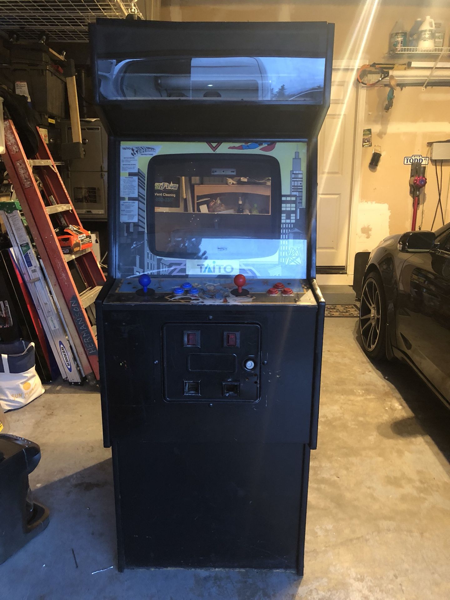 Superman Taito 2 player Arcade Cabinet with PCB JAMMA board Needs Monitor Display