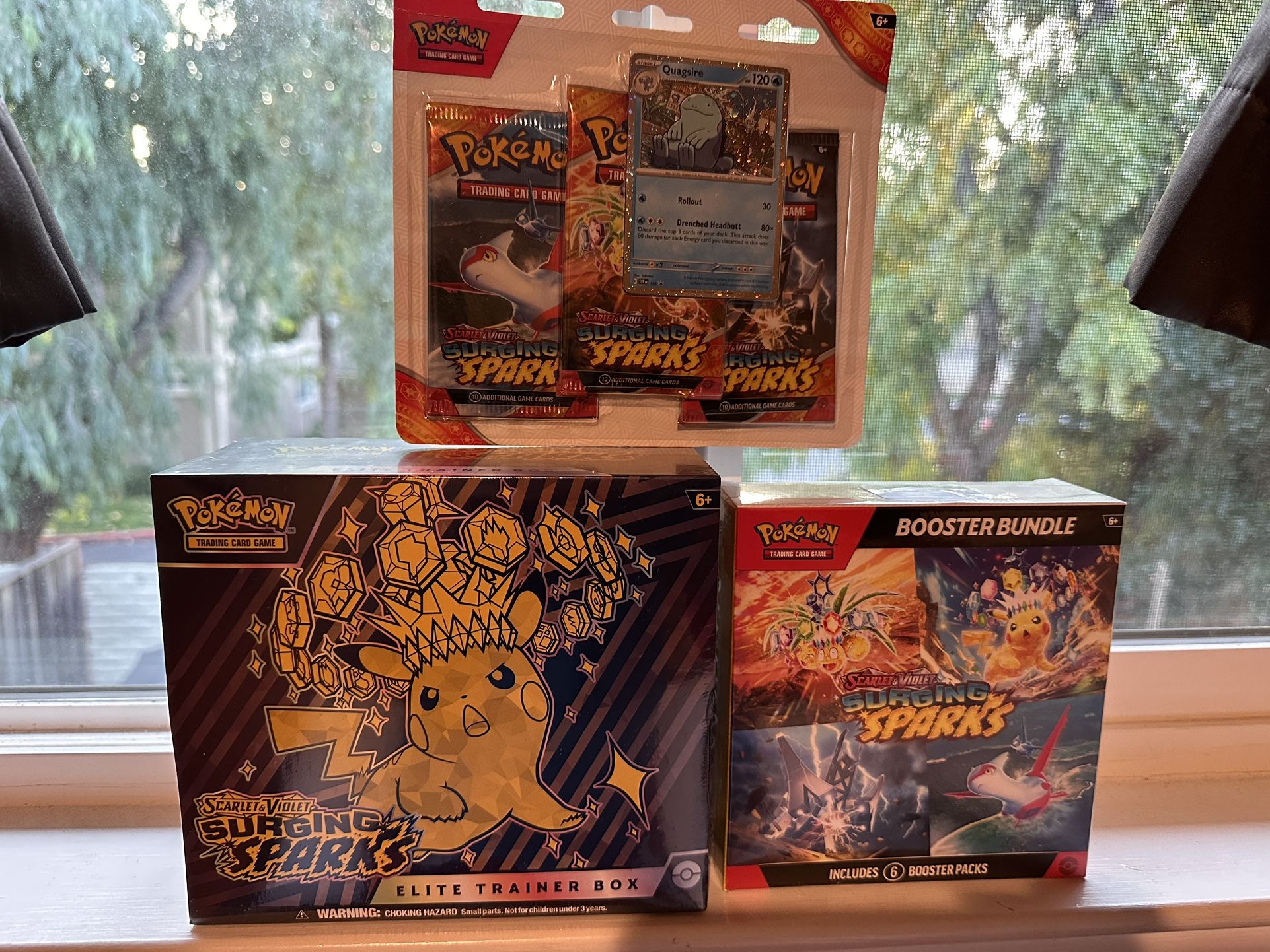 Pokemon Surging Sparks Bundle 