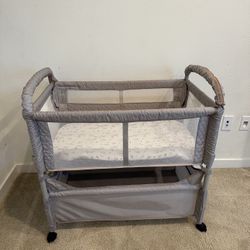 Bedside Bassinet With Wheels