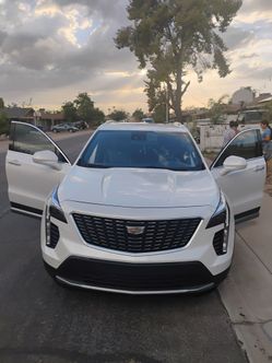 Cadillac XT4 SUV White