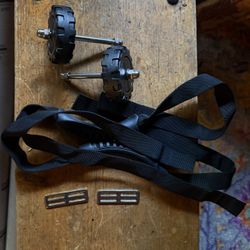 Roam Adventure 128L Case Handles And Wheels