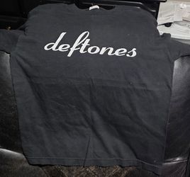 Deftones Youth T Shirt Small
