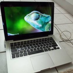 MacBook Pro 13" A1278 Late 2011 2.4 GHz (contact info removed) 16GB RAM 240GB SSD - $199 (Schererville IN)

