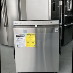 LG 24 PrintProof Stainless Steel Built-In Dishwasher With QuadWash - LDFSS