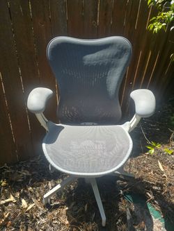 Herman Miller Aeron chair