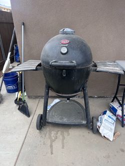 Char-Griller Akorn Kamado Charcoal Grill