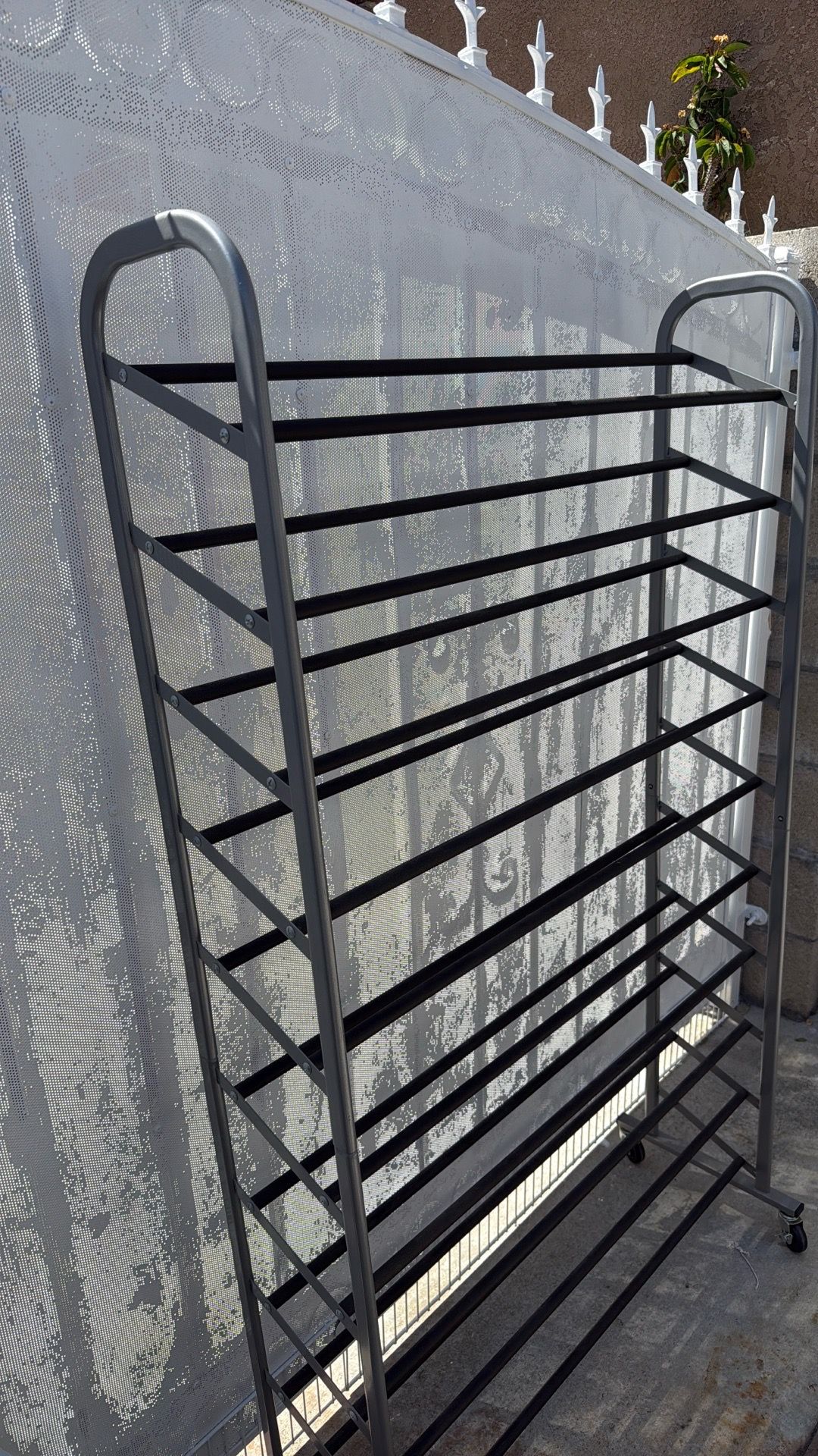 Shoe rack