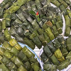 $50/ 100 Piece.Banh Bot Loc