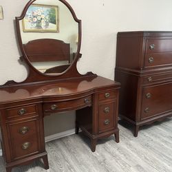 Antique Cherry Bedroom Set