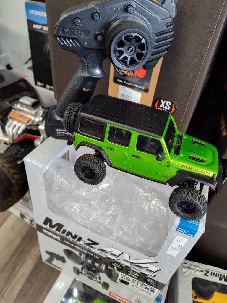 Kyosho Mini Z Rc Electric Rock Crawler Brand New