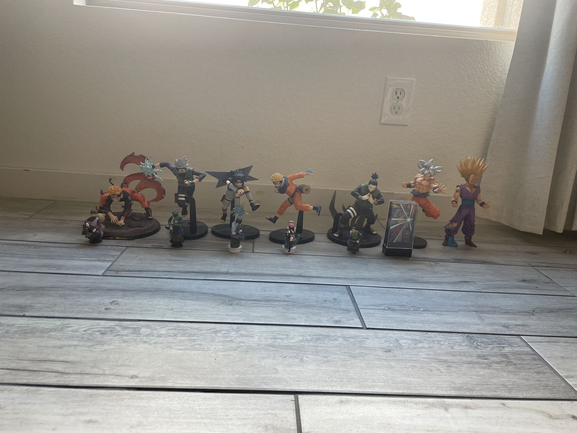 Anime Naruto And Dbz Statues