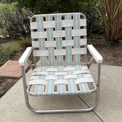 Vintage Lawn Chair - Low Rider