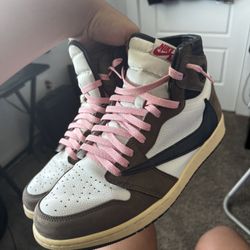 Air Jordan 1’s X Travis Scott (High)