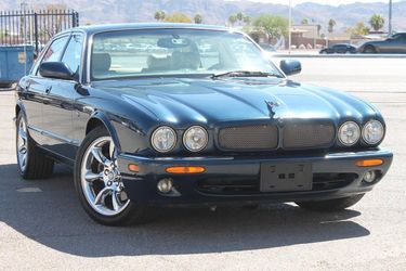 2000 Jaguar XJ