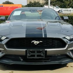 2022 Ford Mustang 