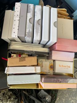 Gift boxes