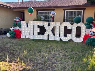 Marquee letters
