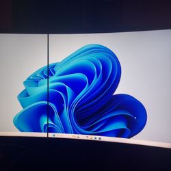 27in Samsung Curved Monitor 