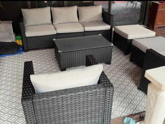 Outdoor furniture set
