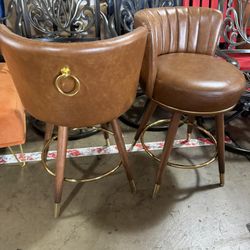 Solfway Counter Height Swivel Bar Stools, Set of 2, 24 Inch Brown Leather Swivel Kitchen Stools with Backrests, Wooden Legs and Footrest, Bar Chairs f