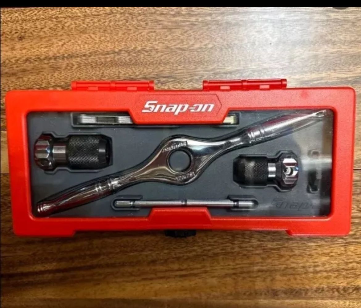 Brand New Snap On Tools TDRSET 7pc Tap And Die Set