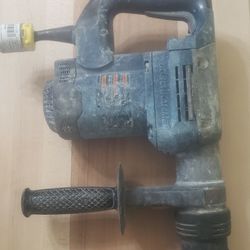 Bosch Chipping Hammer 