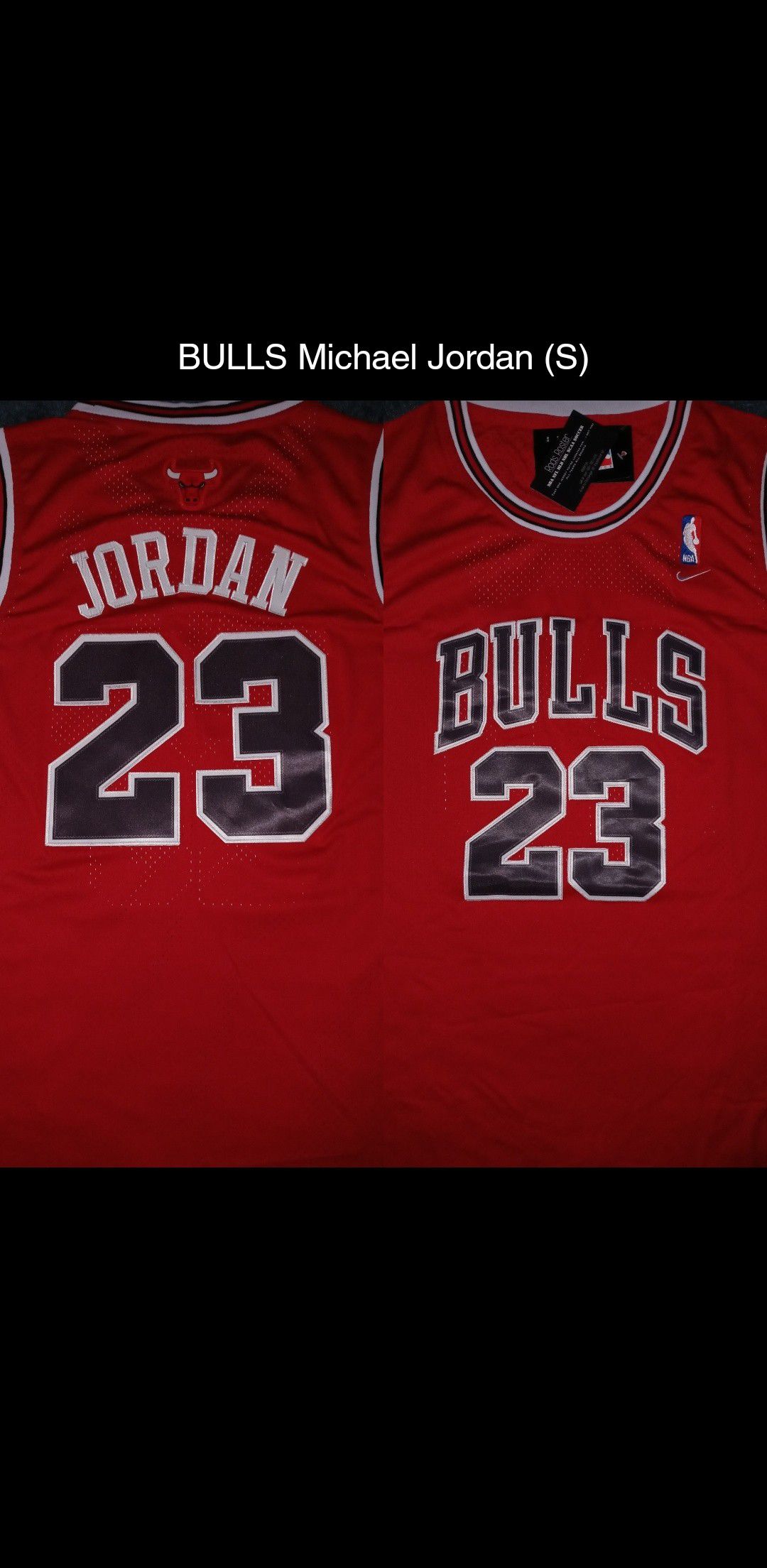 BULLS Michael Jordan jersey (S)