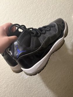 Used 2016 Space Jam Jordan 11s