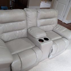 Faux Leather Power Recliner Sofa Set – Great Condition!