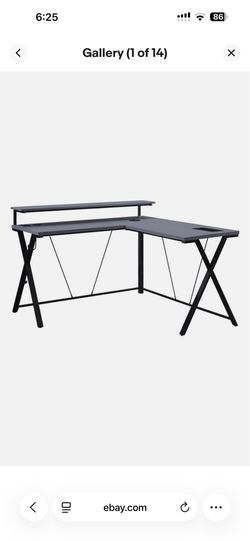 Gaming desk
