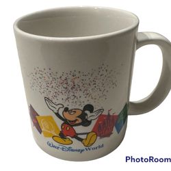 Walt Disney World 20 oz Ceramic Mug Mickey Mouse Confetti Taffy