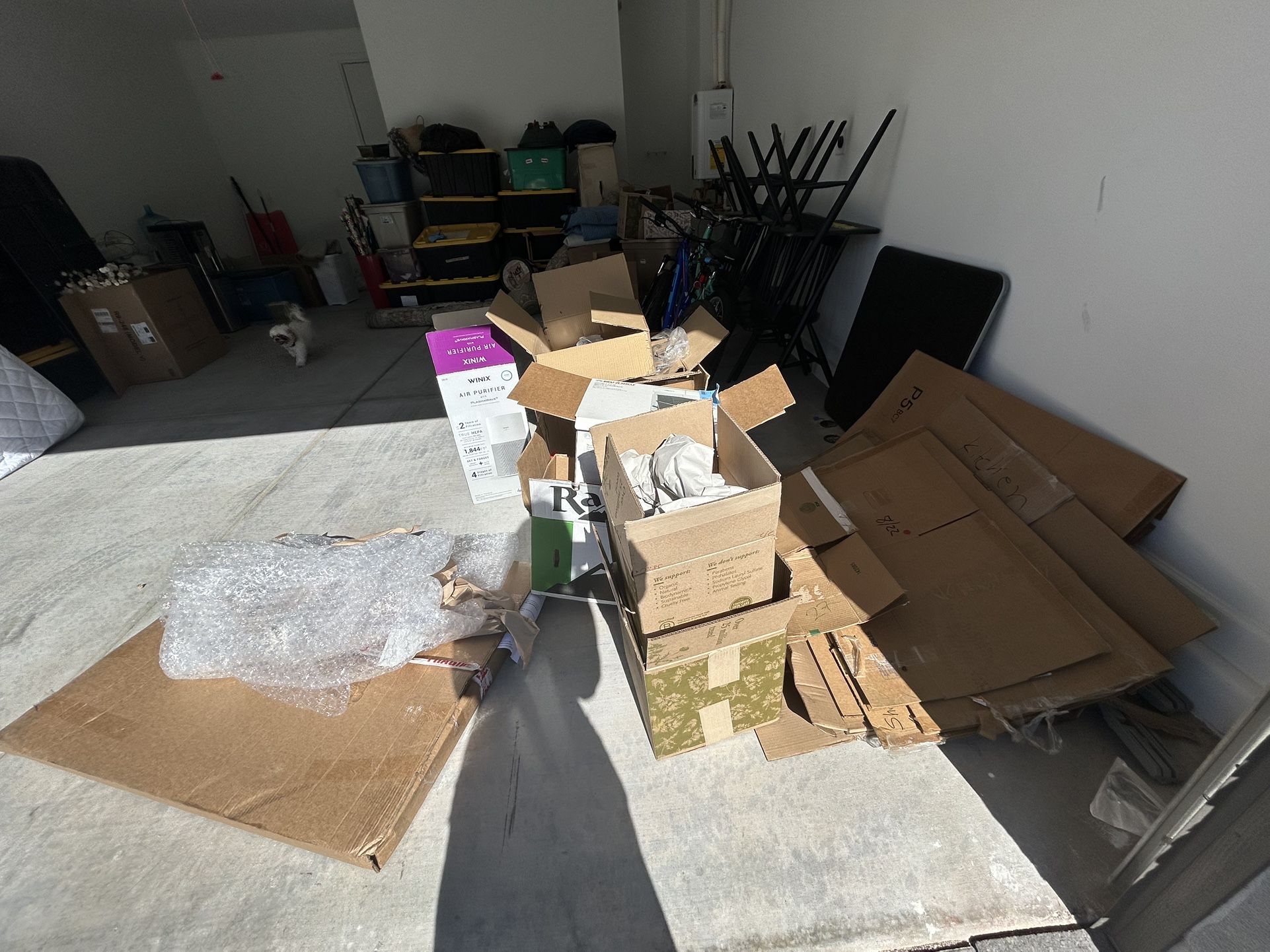 Free moving Boxes