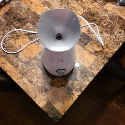 Compact Humidifier