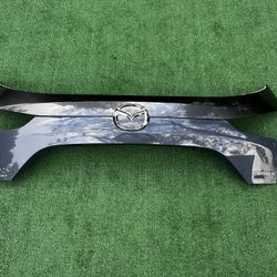 Mazda CX5 Liftgate Tailgate Trunk Lid Trim Moulding Panel 2022 2023 2024 2025