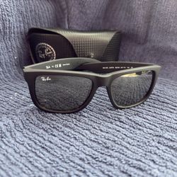 Brand New Raybans "Justin" Model Flat Black Frame