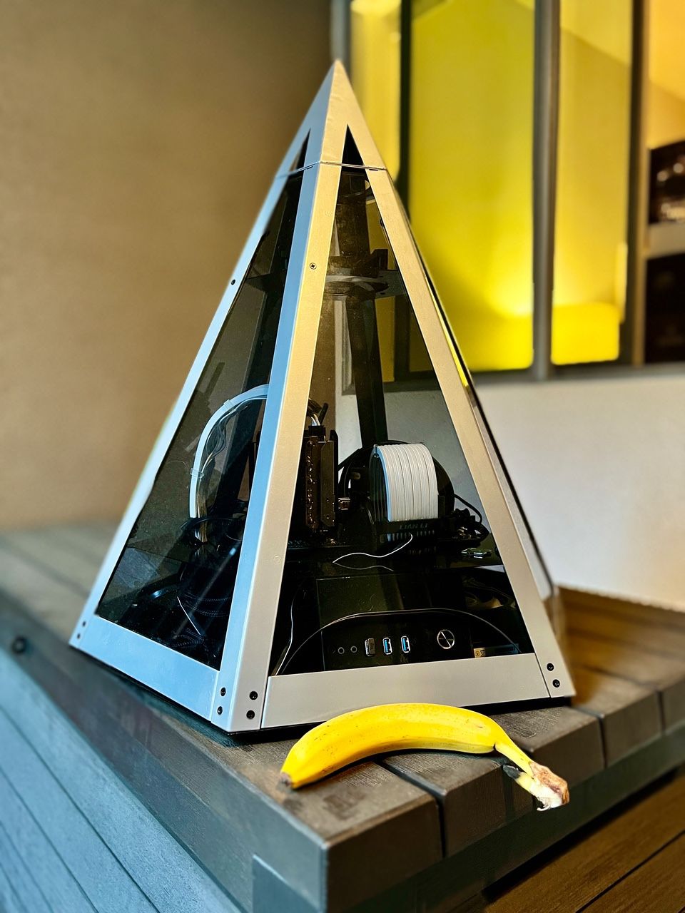 Pyramid Gaming PC Case (fits All Size GPU, motherboard, PSU)
