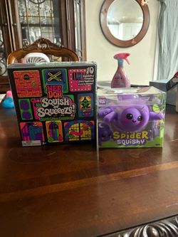 Needoh advent + spider squishy